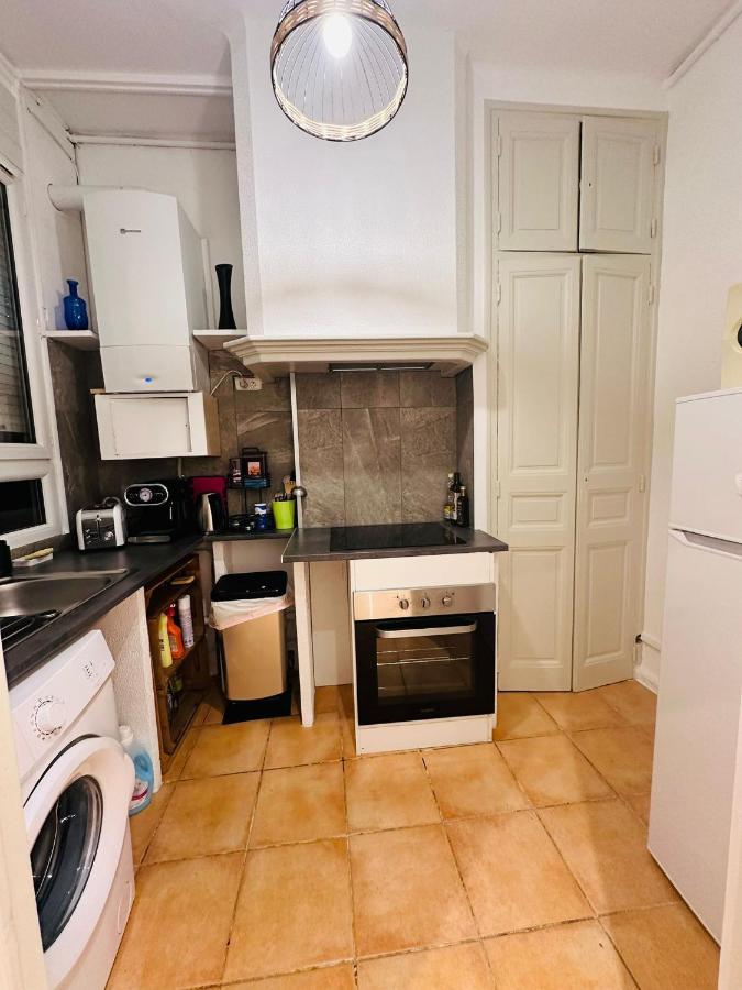 Appartement Lumineux Et Spacieux 2 Chambres Avec Parking Gratuit Dans La Rue Perpignan Extérieur photo